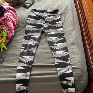 LuLaRoe leggings ❤️‍🔥